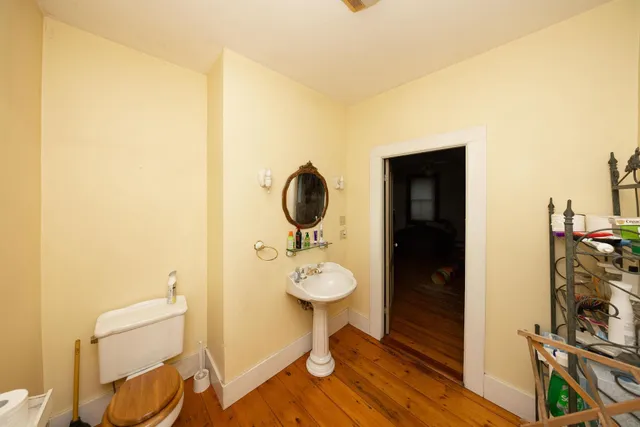 $995,000 | 157 Thompson Road, Chester, VT 05143