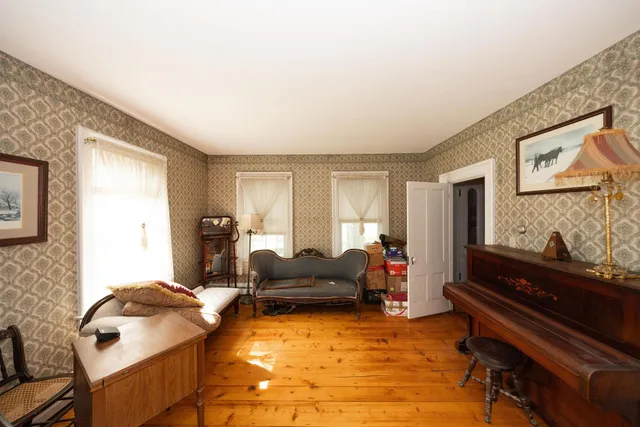 $995,000 | 157 Thompson Road, Chester, VT 05143