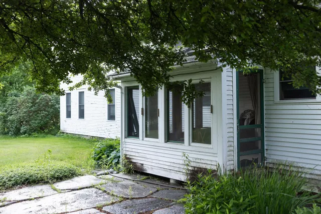 $995,000 | 157 Thompson Road, Chester, VT 05143