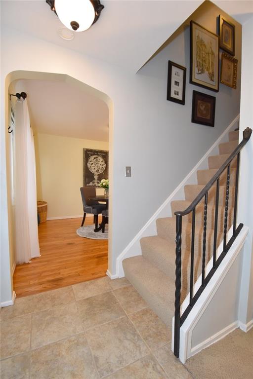 631 Bower Hill Road Pittsburgh, PA 15243 - Photo 2 of 21 Gallery Image 2