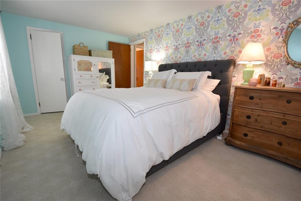 631 Bower Hill Road Pittsburgh, PA 15243 - Photo 10 of 21 Gallery Image 10