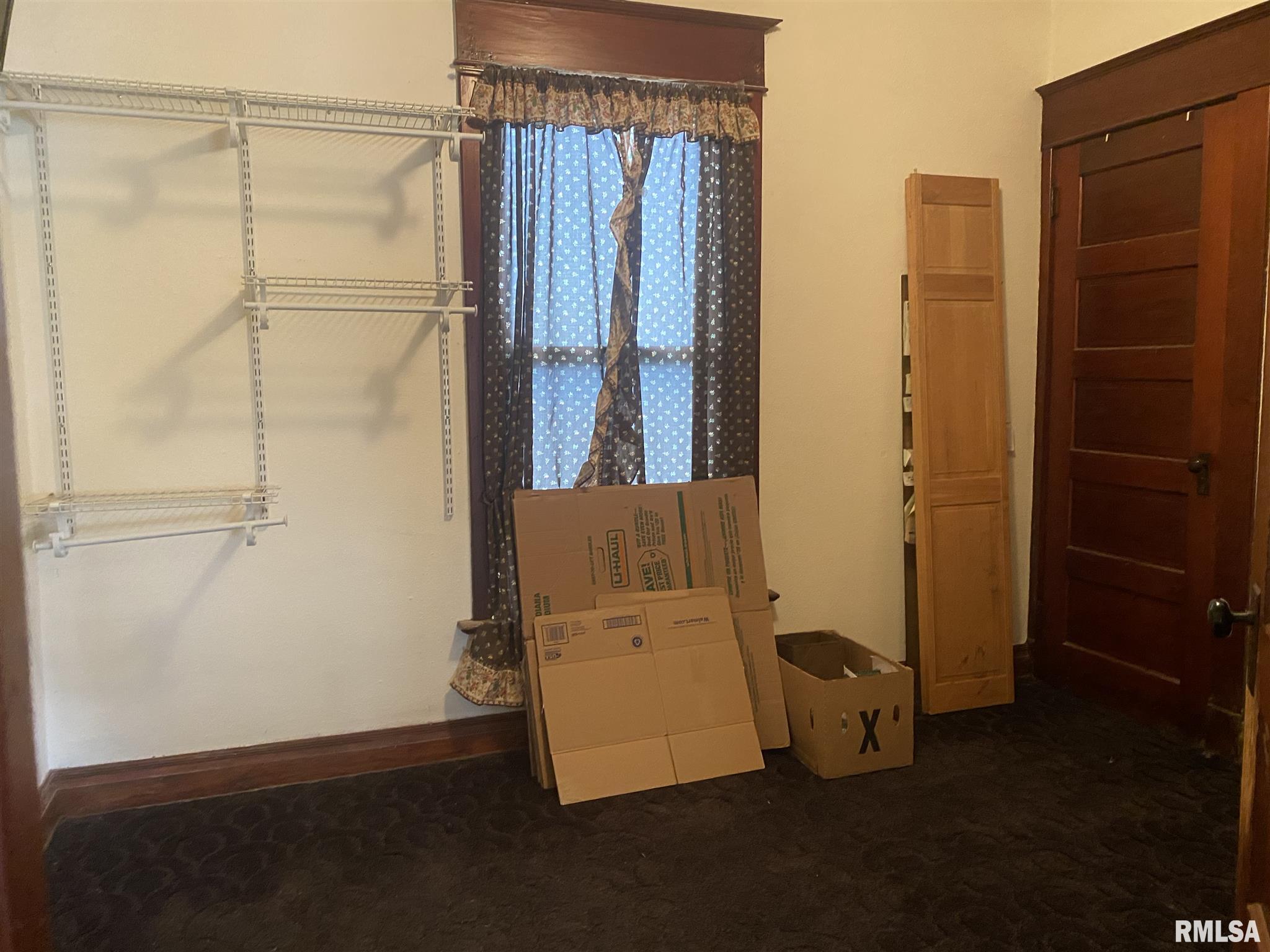 3301 Rockingham Road Davenport, IA 52802 - Photo 20 of 31 Gallery Image 20