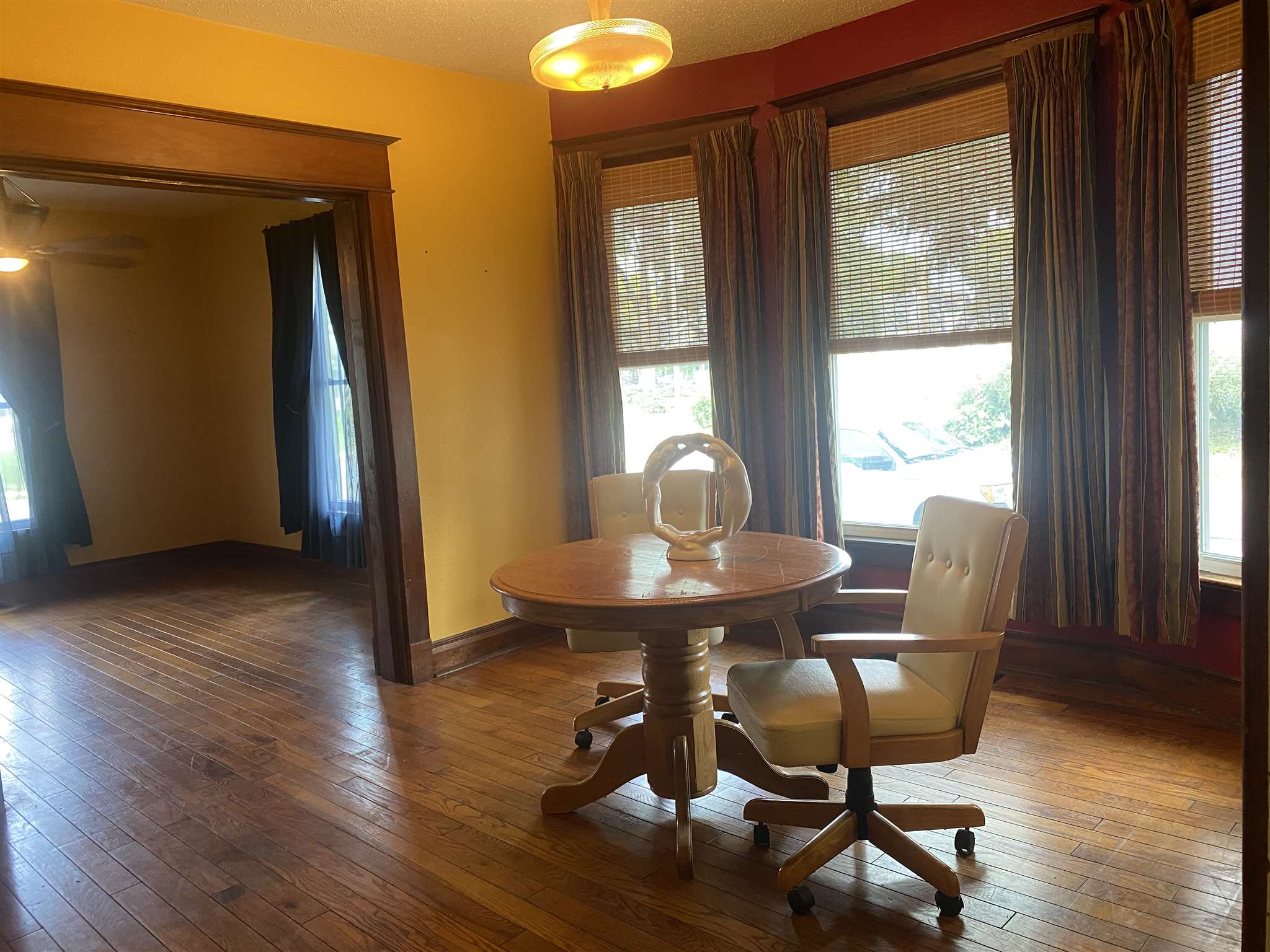 3301 Rockingham Road Davenport, IA 52802 - Photo 5 of 31 Gallery Image 5