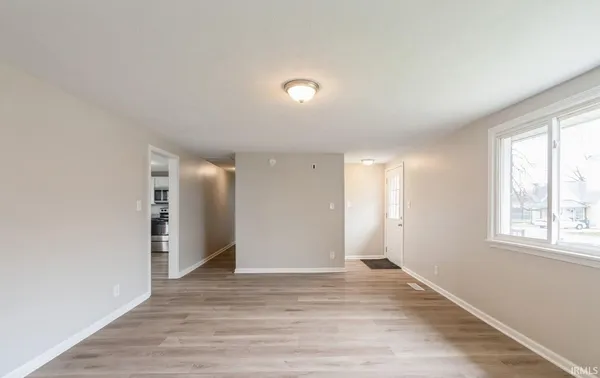 $159,900 | 828 North 13th Street, Elwood, IN 46036