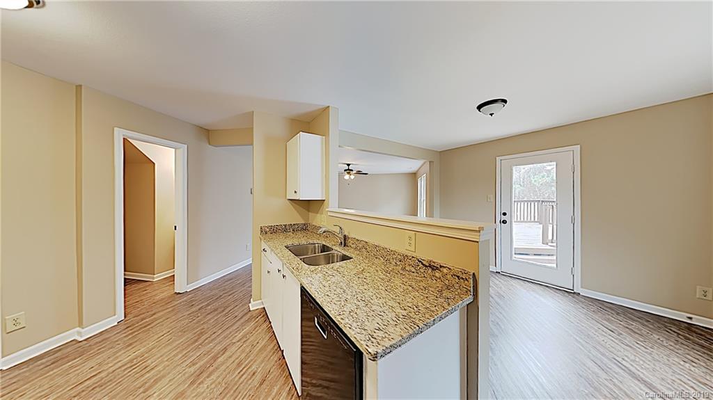6716 Ridge Lane Road Charlotte, NC 28262 - Photo 3 of 16 Gallery Image 3