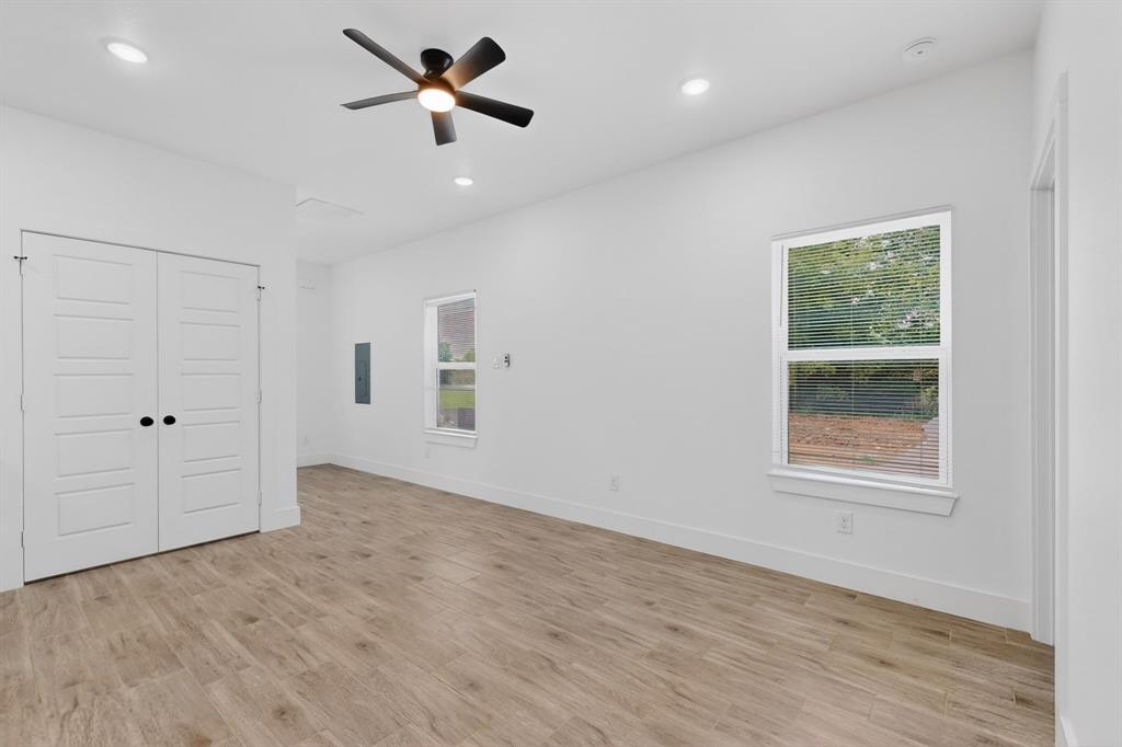 118 Mark Street, Unit D Sulphur Springs, TX 75482 - Photo 5 of 32