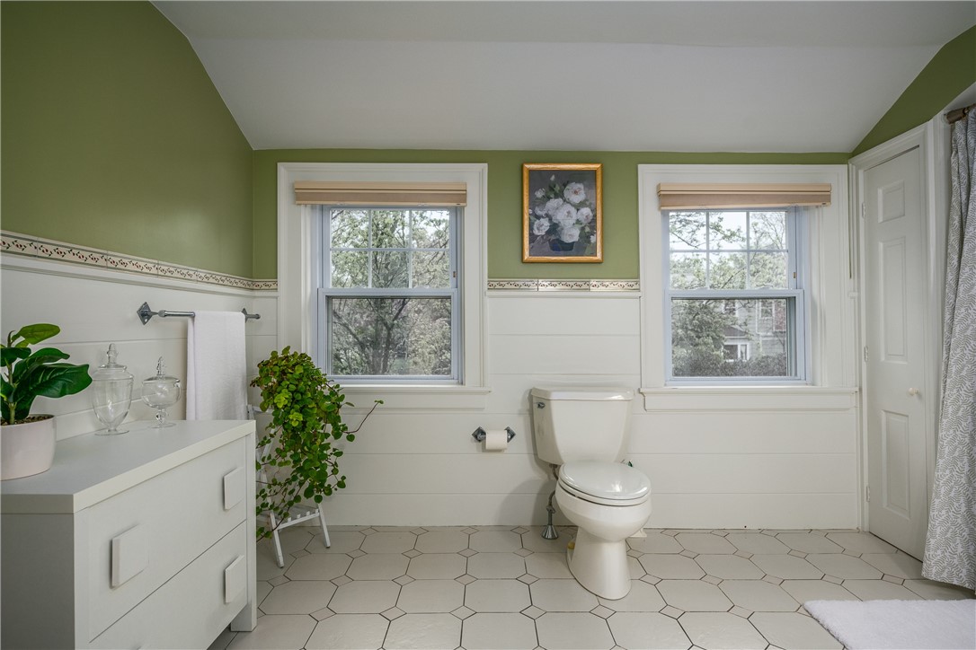 2 Cherry Lane Bristol, RI 02809 - Photo 23 of 43 2nd fl