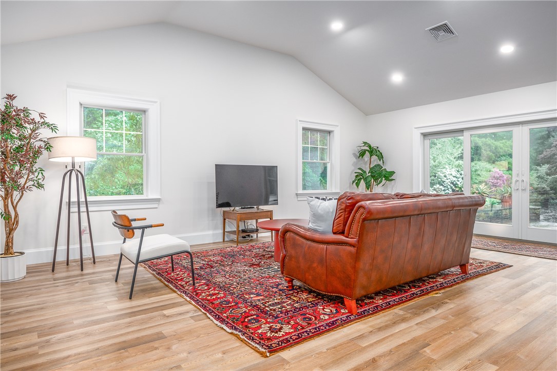 2 Cherry Lane Bristol, RI 02809 - Photo 29 of 43