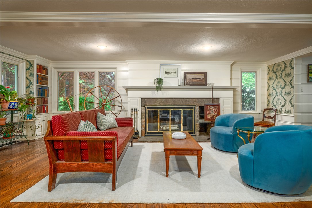 2 Cherry Lane Bristol, RI 02809 - Photo 9 of 43