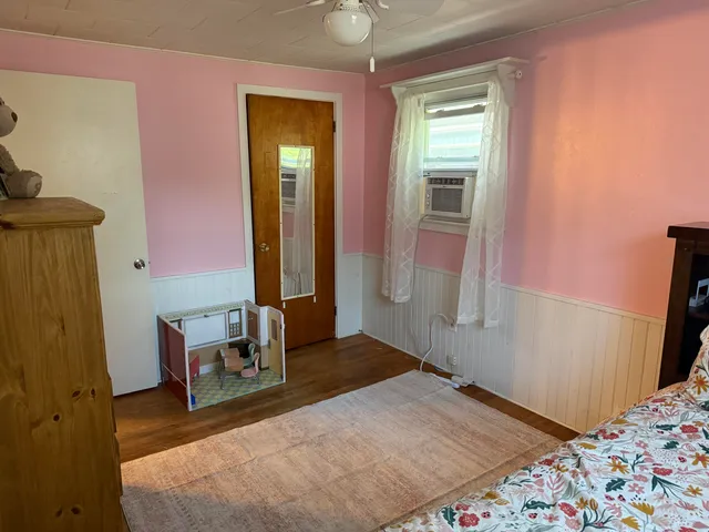 $189,000 | 4 Pinkham Street, Lincoln, ME 04457