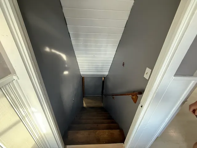 $189,000 | 4 Pinkham Street, Lincoln, ME 04457