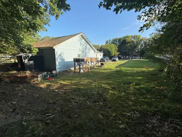 $189,000 | 4 Pinkham Street, Lincoln, ME 04457