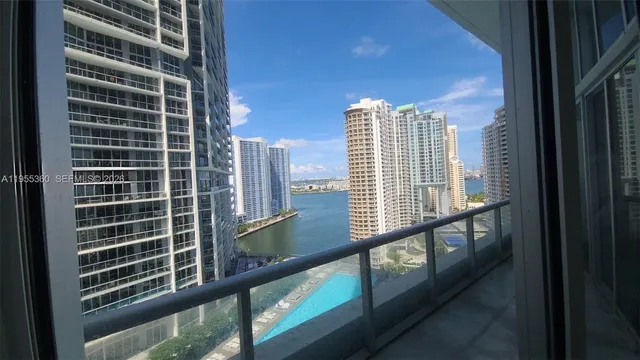 $3,350 | 495 Brickell Avenue, Unit 2206, Miami, FL 33131