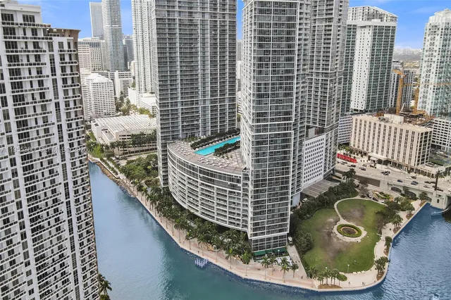 $3,350 | 495 Brickell Avenue, Unit 2206, Miami, FL 33131