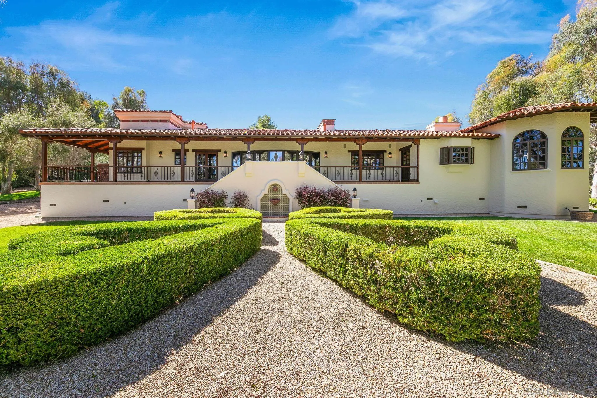 5443 Calzada Del Bosque Rancho Santa Fe, CA 92067 - Photo 10 of 54