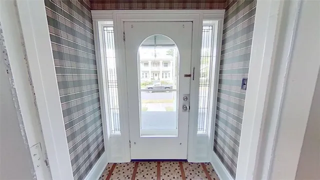 $299,900 | 211 South West Street, Geneva City, NY 14456