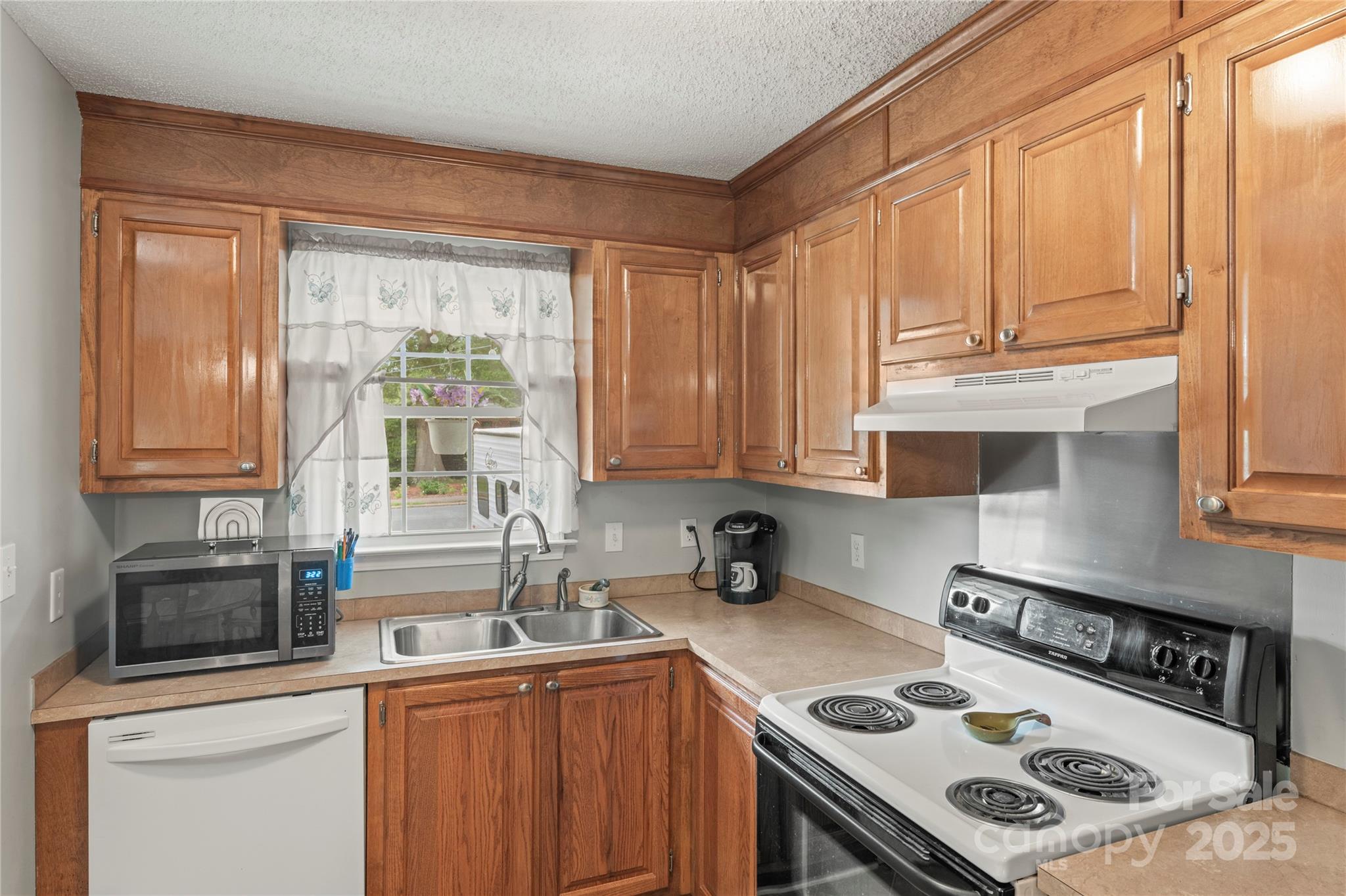 707 Battleground Road Lincolnton, NC 28092 - Photo 13 of 30 Gallery Image 13