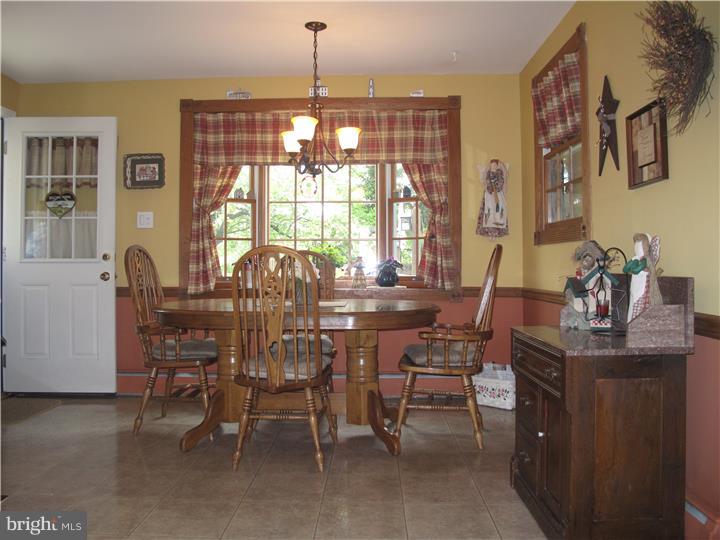 95 Clayton Road Horsham, PA 19040 - Photo 19 of 24 Gallery Image 19