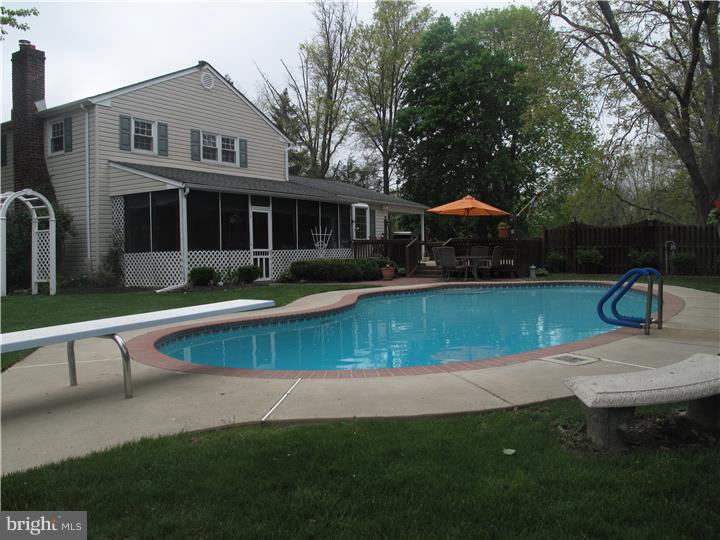 95 Clayton Road Horsham, PA 19040 - Photo 5 of 24 Gallery Image 5