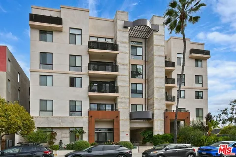 $869,000 | 118 South Kenwood Street, Unit 305, Glendale, CA 91205