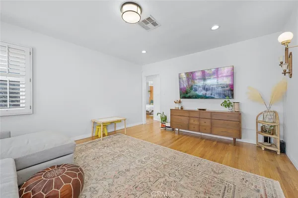 $3,800 | 5049 Adenmoor Avenue, Lakewood, CA 90713