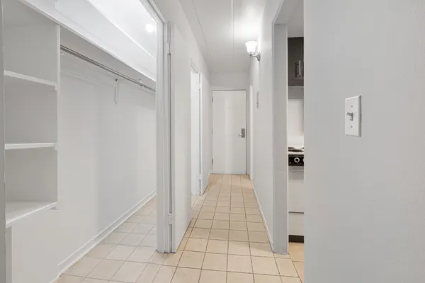$1,350 | 6012 North Kenmore Avenue, Unit 2D, Chicago, IL 60660