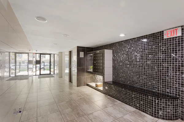 $1,350 | 6012 North Kenmore Avenue, Unit 2D, Chicago, IL 60660