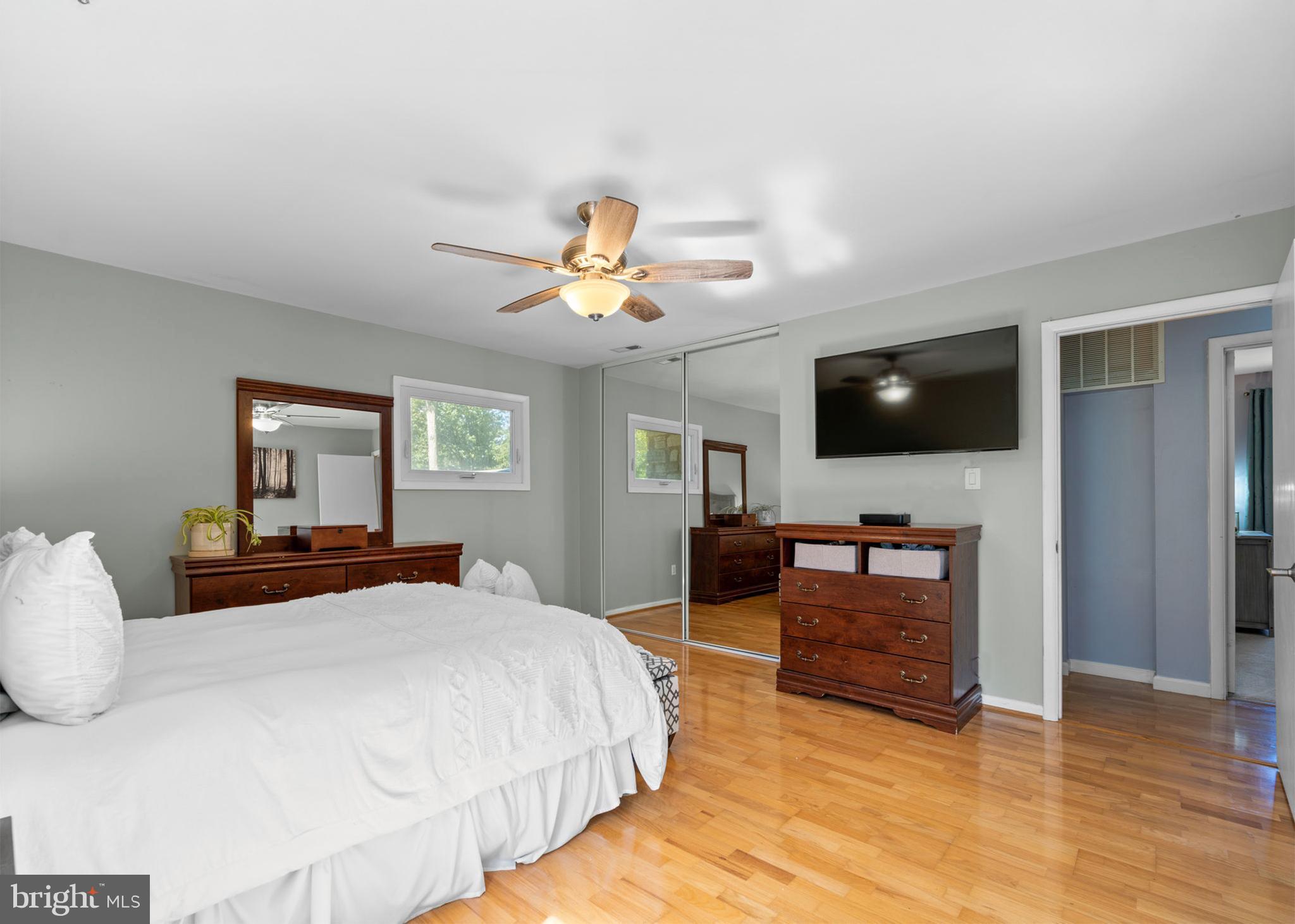 2909 Timber Ridge Drive Mount Airy, MD 21771 - Photo 21 of 44 Upper Level Primary Bedroom