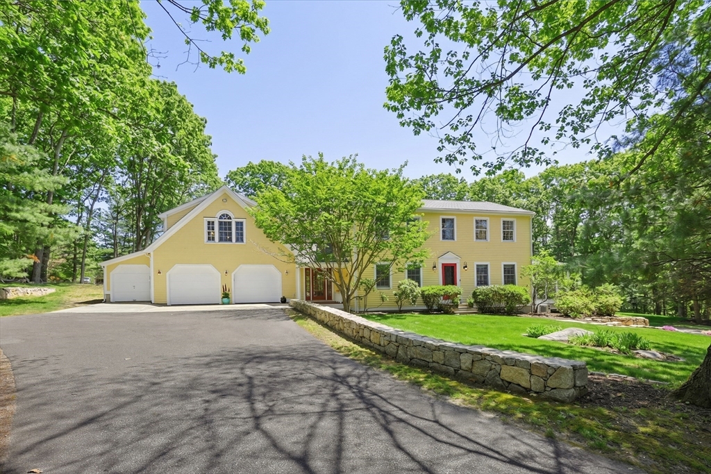 457 Hanlon Road Holliston, MA 01746 - Photo 1 of 42 Gallery Image 1