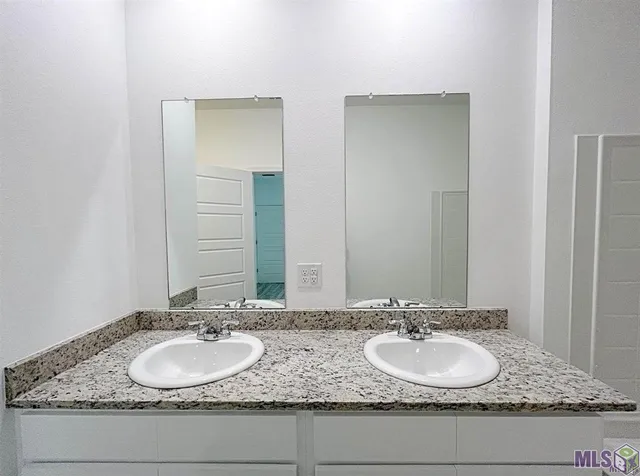 $3,000 | 1237 Drago Drive, Baton Rouge, LA 70820