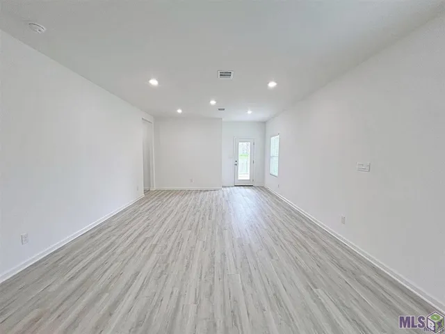 $3,000 | 1237 Drago Drive, Baton Rouge, LA 70820