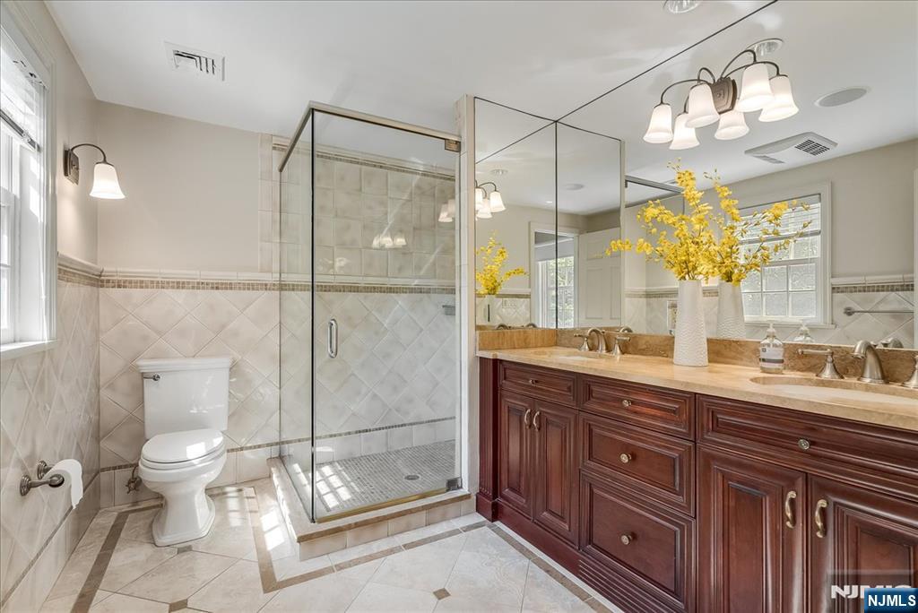 14 Kenneth Road Montclair, NJ 07043 - Photo 26 of 40