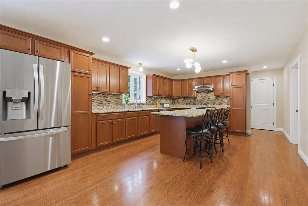 90 Huntsbridge Road North Attleboro, MA 02760 - Photo 9 of 40