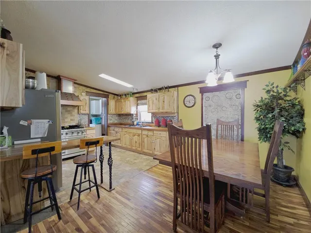 $525,000 | 528 State Rte 1035, Kittanning, PA 16201