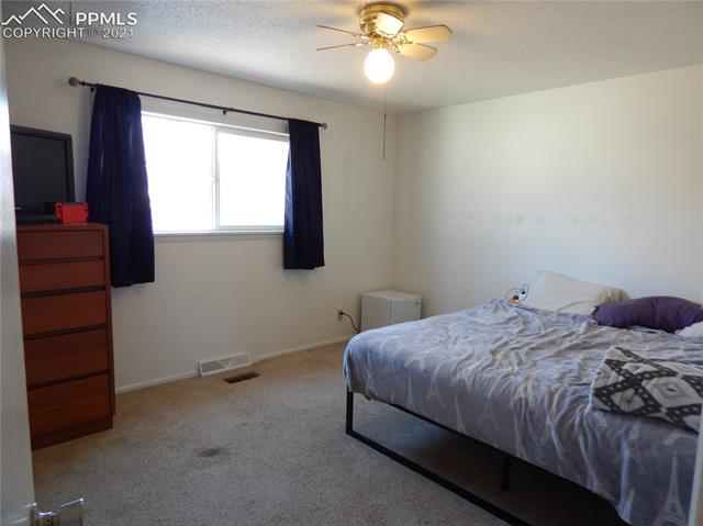 1915 North Chelton Road Colorado Springs, CO 80909 - Photo 18 of 23 Gallery Image 18