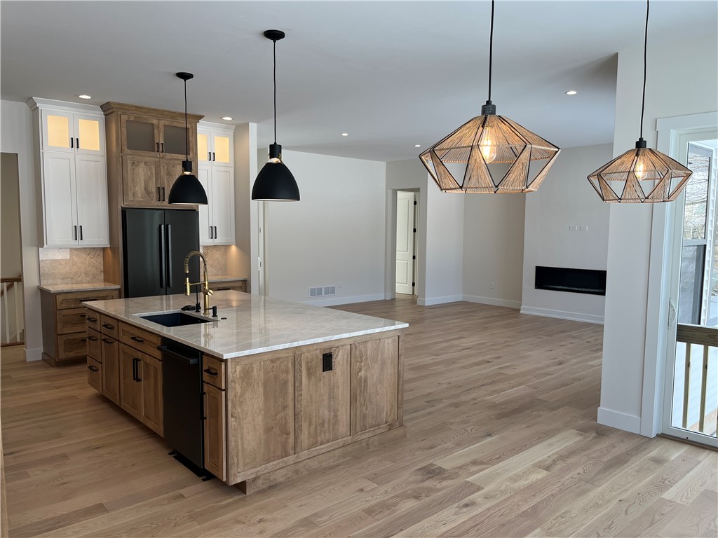 1202 Lake Point Drive Webster, NY 14580 - Photo 3 of 9