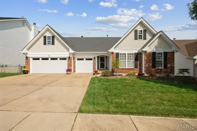$685,000 | 326 Palisades Ridge Court, Eureka, MO 63025