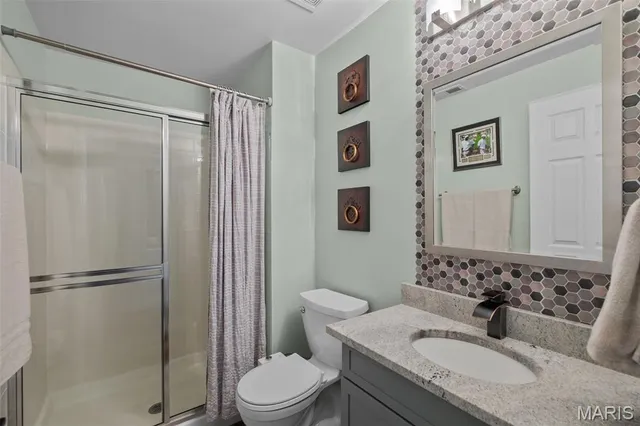 $685,000 | 326 Palisades Ridge Court, Eureka, MO 63025