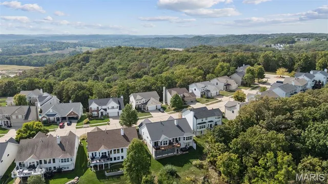 $685,000 | 326 Palisades Ridge Court, Eureka, MO 63025