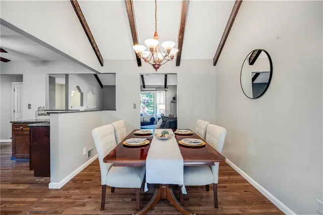 $334,900 | 1000 Southwest Lakeview Boulevard, Lee's Summit, MO 64081