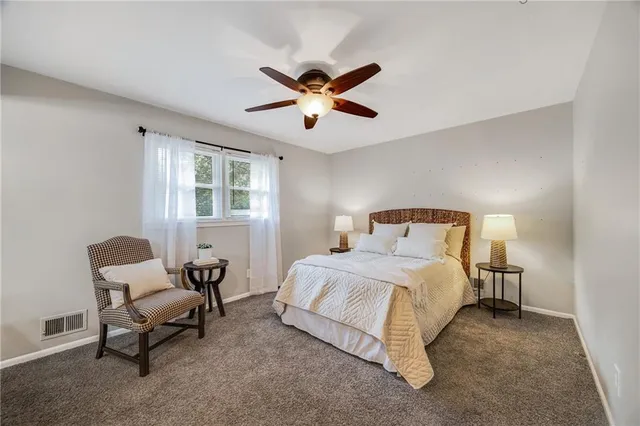 $334,900 | 1000 Southwest Lakeview Boulevard, Lee's Summit, MO 64081