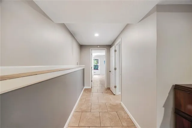 $334,900 | 1000 Southwest Lakeview Boulevard, Lee's Summit, MO 64081