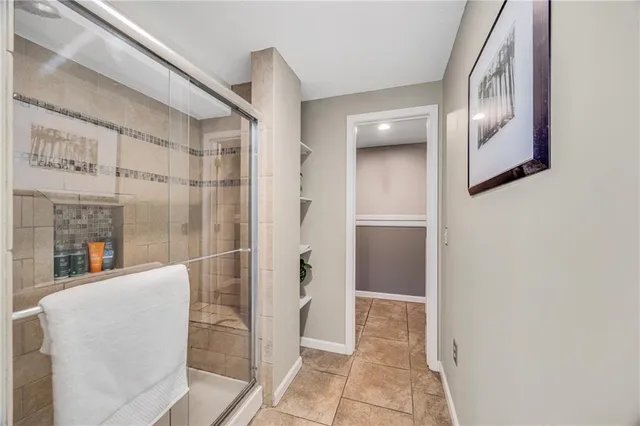 $334,900 | 1000 Southwest Lakeview Boulevard, Lee's Summit, MO 64081