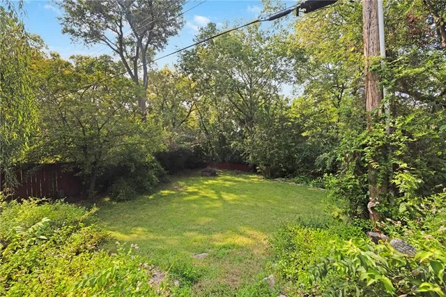 $334,900 | 1000 Southwest Lakeview Boulevard, Lee's Summit, MO 64081