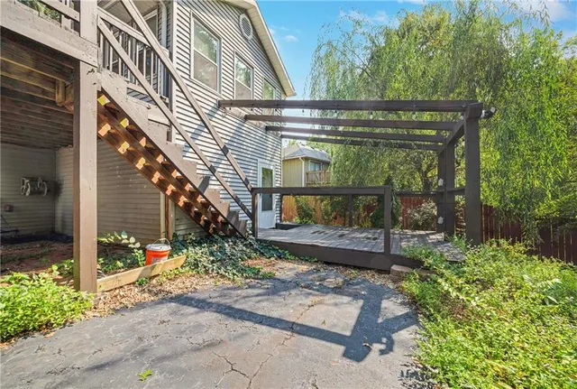 $334,900 | 1000 Southwest Lakeview Boulevard, Lee's Summit, MO 64081