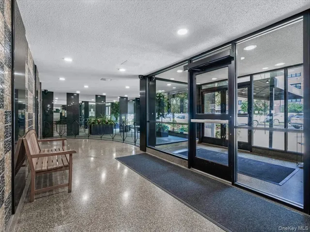 $165,000 | 88-25 155th Avenue, Unit 6M | Lindenwood