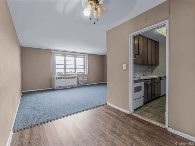 $165,000 | 88-25 155th Avenue, Unit 6M | Lindenwood