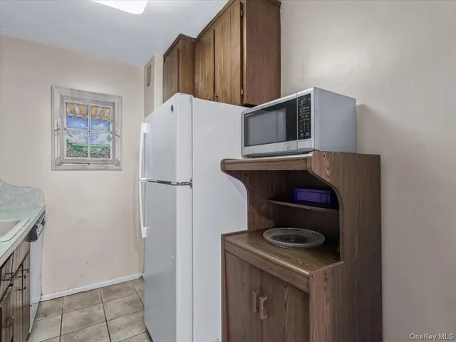 $165,000 | 88-25 155th Avenue, Unit 6M | Lindenwood