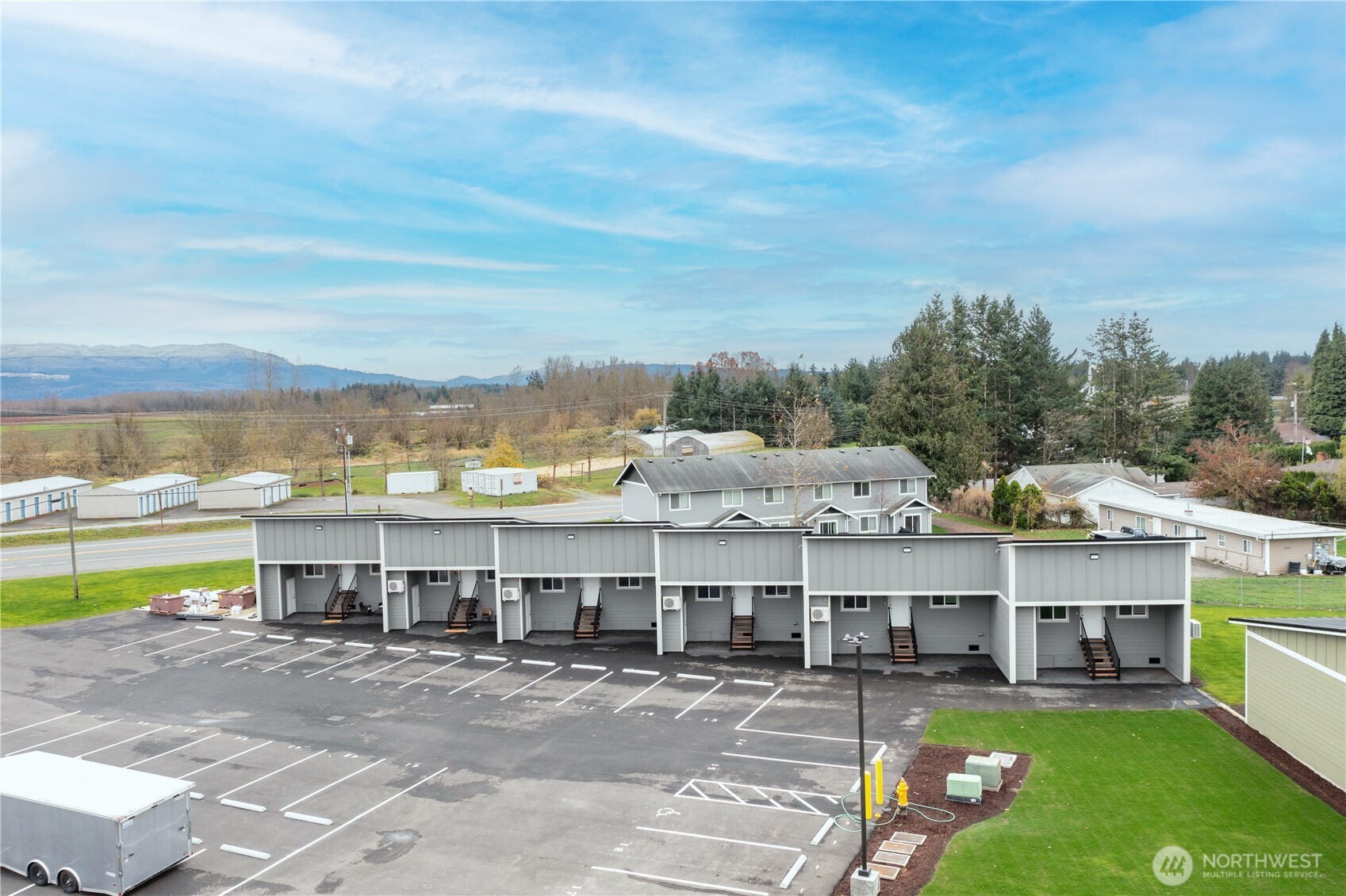 310 Everson Road, Unit D Everson, WA 98247 - Photo 7 of 37 Gallery Image 7