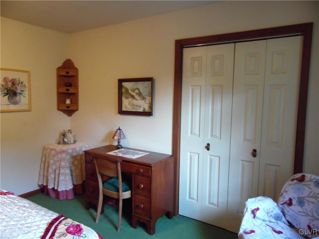6733 Lower Court Slatington, PA 18080 - Photo 38 of 50 Gallery Image 38
